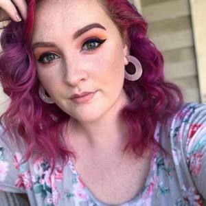 Meet your Posher, Kelley